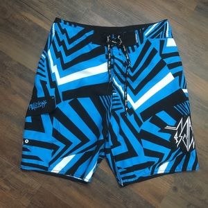 Maui & Sons Men’s Board shorts